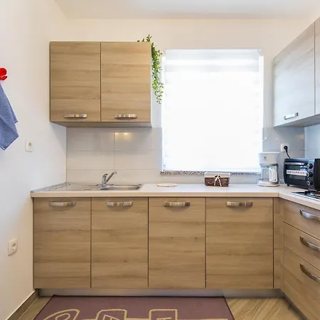 Sonja Apartment Ripenda Kras